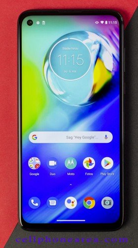 Motorola Moto G8 Power Front